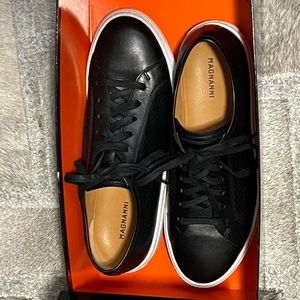 Magnanni Black Leather Jackson Sneakers 
